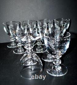 SAINT-LOUIS Lot de 11 Verres à vin TRIANON en cristal uni 2e choix H12cm