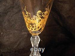 SAINT LOUIS, MICADO, VERRE A VIN EN CRISTAL GRAVE ET DORE, EPOQUE DEBUT XXème