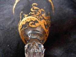 SAINT LOUIS, MICADO, VERRE A VIN EN CRISTAL GRAVE ET DORE, EPOQUE DEBUT XXème