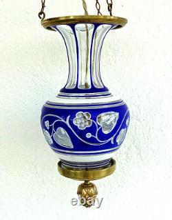 SAINT-LOUIS Rare Suspension Veilleuse Cristal Overlay Triplé et Bronze ca 1860