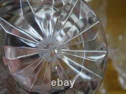 SAINT LOUIS SERVICE CARAFE ET VERRES A SHOTT CRISTAL MODELE MANHATTAN ht 5,5 cm