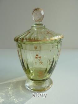 SERVICE DE NUIT en cristal teinté vert BACCARAT / DAUM / ST LOUIS /ST DENIS