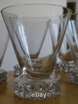 ST LOUIS 6 ANCIENS VERRES A APERITIF CRISTAL MODELE DIAMANTS 1930 ht 7,5 cm
