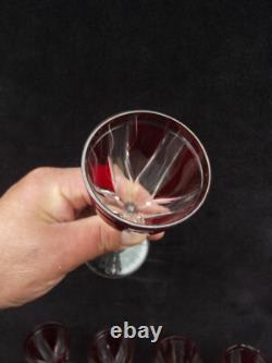 Saint Louis 8 verres à pied en cristal couleur rouge rubis Overlay Art Déco