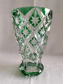 Saint-Louis France grand vase en cristal Overlay vert en excellent état