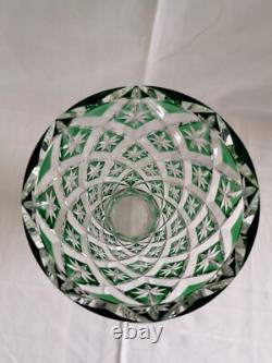 Saint-Louis France grand vase en cristal Overlay vert en excellent état