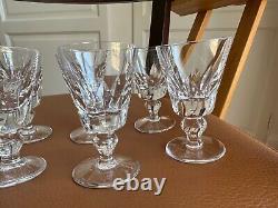 Saint Louis Jersey lot 8 verres vin blanc estampillés cristal taillé Ht 11,2cms