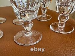 Saint Louis Jersey lot 8 verres vin blanc estampillés cristal taillé Ht 11,2cms