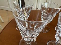 Saint Louis Jersey lot 8 verres vin blanc estampillés cristal taillé Ht 11,2cms