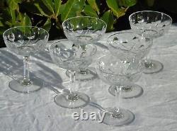 Saint Louis Service de 6 coupes à champagne en cristal taillé, service Vic