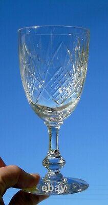 Saint Louis Service de 6 verres à eau en cristal taillé, modèle Signés
