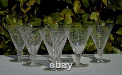 Saint Louis Service de 6 verres à vin blanc en cristal, modèle Lisieux