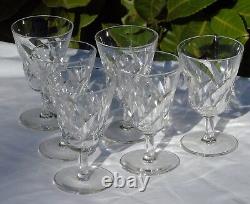 Saint Louis Service de 6 verres à vin en cristal, modèle Bidassoa Signés