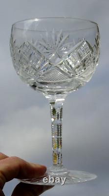 Saint Louis Service de 6 verres en cristal taillé. Service Duna