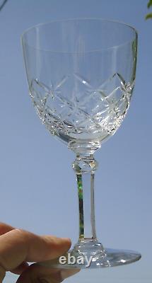 Saint Louis Service de 6 verres en cristal taillé. Service Tiflis h135 mm
