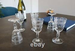 Saint Louis cristal, service Papin. 16 verres à vin rouge/blanc. H12,4cm