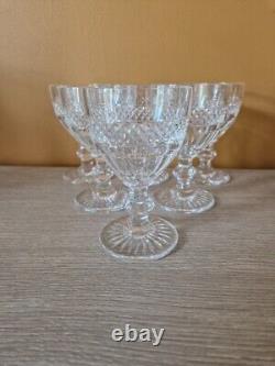Saint Louis modèle Trianon série de 6 verres à vin n°4 en cristal taillé