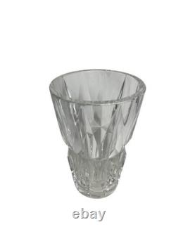 Saint Louis, vase en cristal tronconique signé vers 1950
