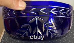 Saladier En cristal Bleu Baccarat Ou Saint Louis