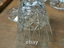 Série de 4 verres à eau en cristal de Saint Louis modèle Tarn