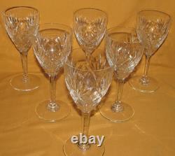 Série de 6 verres à vin /eau cristal de Saint-Louis modèle Chantilly estampillés