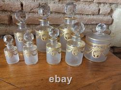 Série de 7 Flacons et 1 poudrier en Cristal de St Louis modèle Sapho XIXe siècle