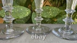 Série de 7 Flutes à Champagne Cristal Saint-Louis Baccarat XIX ème