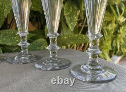 Série de 7 Flutes à Champagne Cristal Saint-Louis Baccarat XIX ème