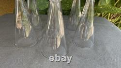 Série de 7 Flutes à Champagne Cristal Saint-Louis Baccarat XIX ème