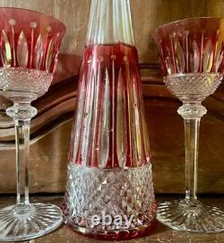 Service Saint-Louis modèle Tommy Carafe et ses 5 verres cristal doublé rubis