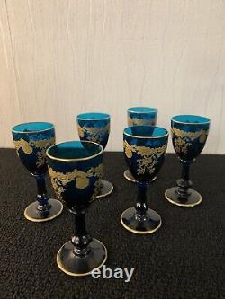 Service à liqueur modèle'Nostalgie' cristal Saint Louis (prix pour 7 pièces)