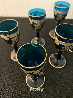 Service à liqueur modèle'Nostalgie' cristal Saint Louis (prix pour 7 pièces)