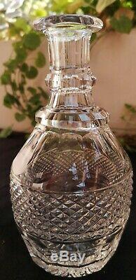 Service à liqueur modèle Trianon en cristal Saint-Louis (1 carafe + 8 verres)