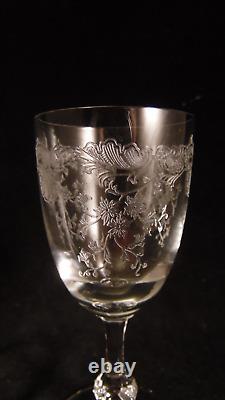 Service de 4 verres a vin blanc en cristal de Saint Louis modèle Cléo
