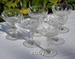 Service de 6 coupes à champagne en cristal taillé. Saint Louis service Stella