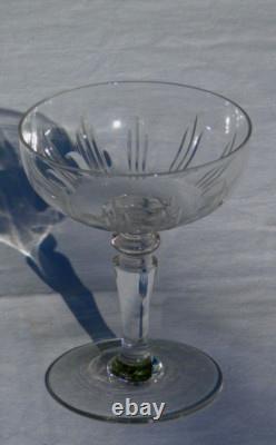 Service de 6 coupes à champagne en cristal taillé. Saint Louis service Stella