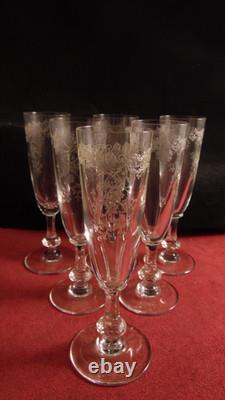 Service de 6 flutes a champagne en cristal de Saint Louis modèle Cléo