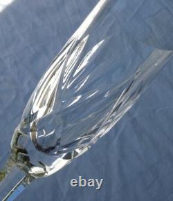 Service de 6 flûtes à champagne en cristal de Saint Louis modèle Monaco Signées