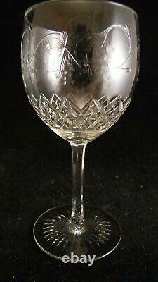 Service de 6 verres à eau en cristal de Saint Louis taille gravure vignes