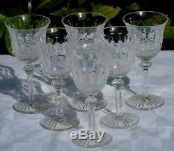 Service de 6 verres à vin blanc en cristal de Saint Louis, modèle Tommy. H15