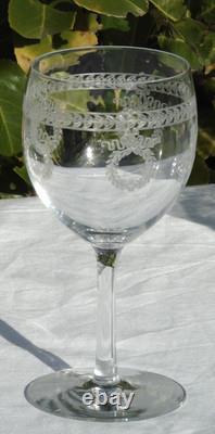 Service de 6 verres à vin en cristal de Saint Louis modèle Madrid Haut. 13,3 cm