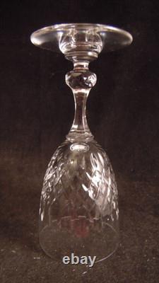 Service de 6 verres a vin en cristal de St Saint Louis modèle Messine