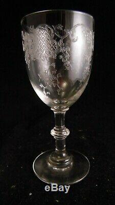 Service de 8 verres à vin en cristal de St Saint Louis modèle Talma
