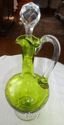 Service de nuit 4 pièces en cristal de St Louis taillé et gravé vert chartreuse