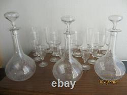 Service de verres en cristal gravés 19eme. Baccarat, Saint Louis 48 pièces