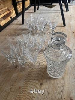 Service en cristal Saint-Louis modèle Jersey Carafe + 17 verres Estampillés