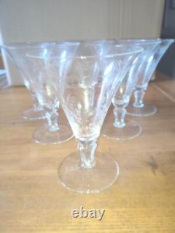 Six verres à eau en cristal décor de fleurs et frise dlg Baccarat St Louis