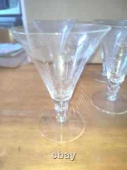 Six verres à eau en cristal décor de fleurs et frise dlg Baccarat St Louis