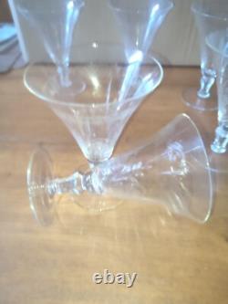 Six verres à eau en cristal décor de fleurs et frise dlg Baccarat St Louis