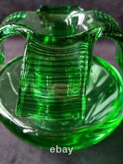 St Louis Vase en cristal Vert Moderniste